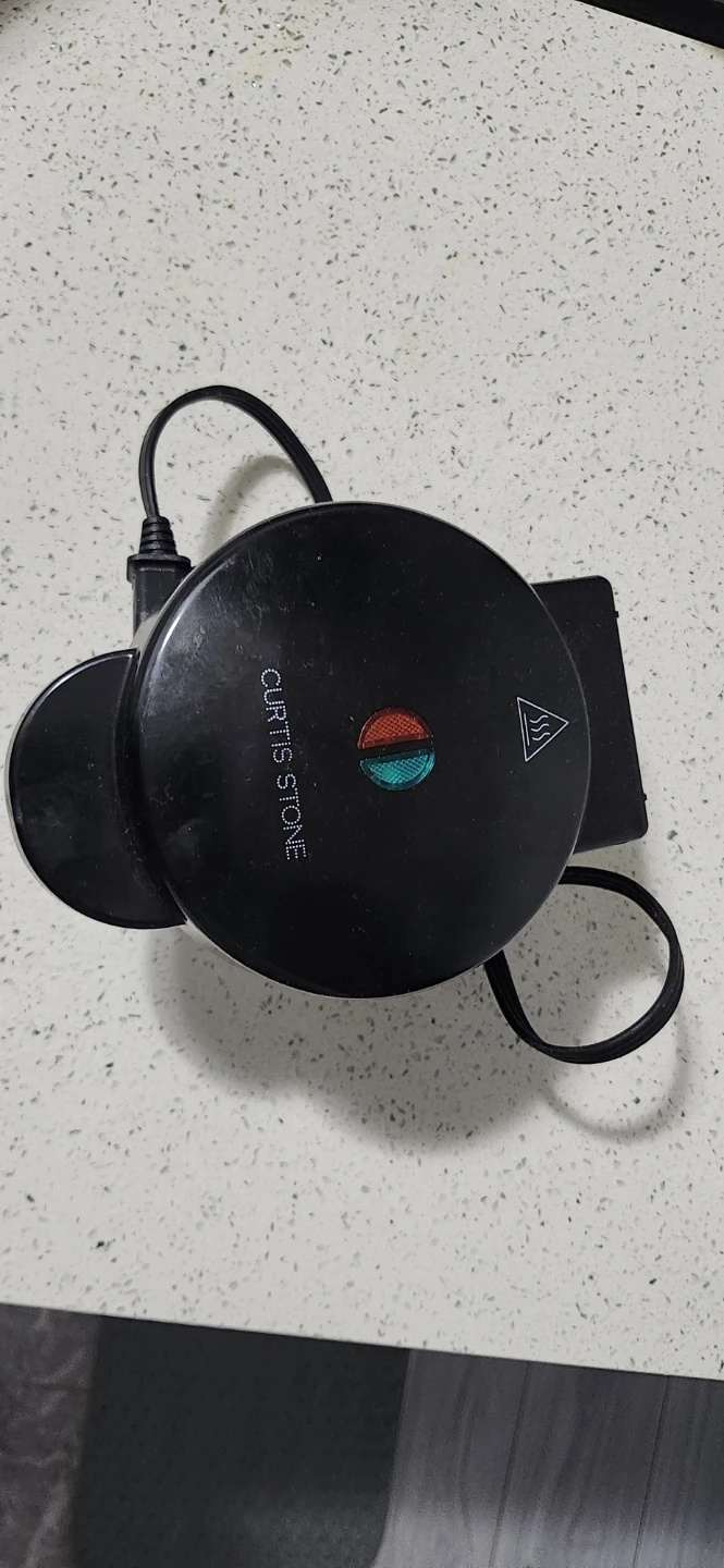 Curtis Stone Waffle Maker