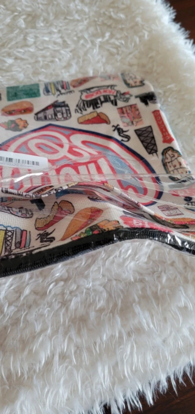 ⚽ BNIB Chicago Themed Pouch Bag - photo 3