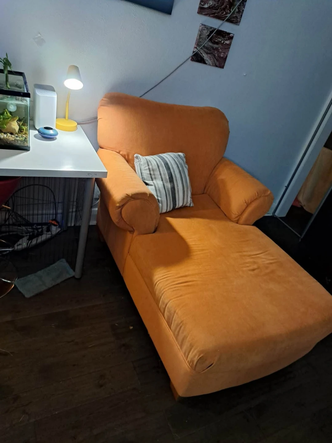 Chaise Lounge Chair