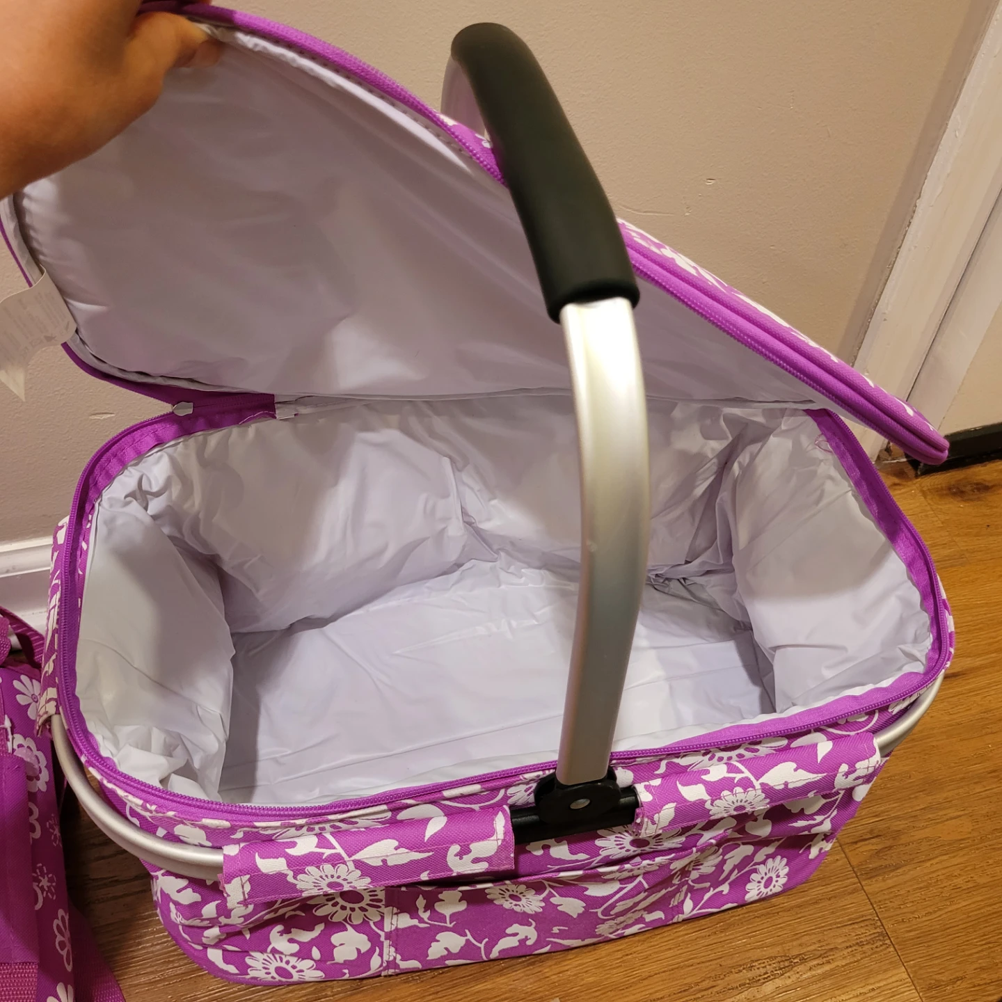Pink Floral Picnic Set with Backpack and Basket - photo 3
