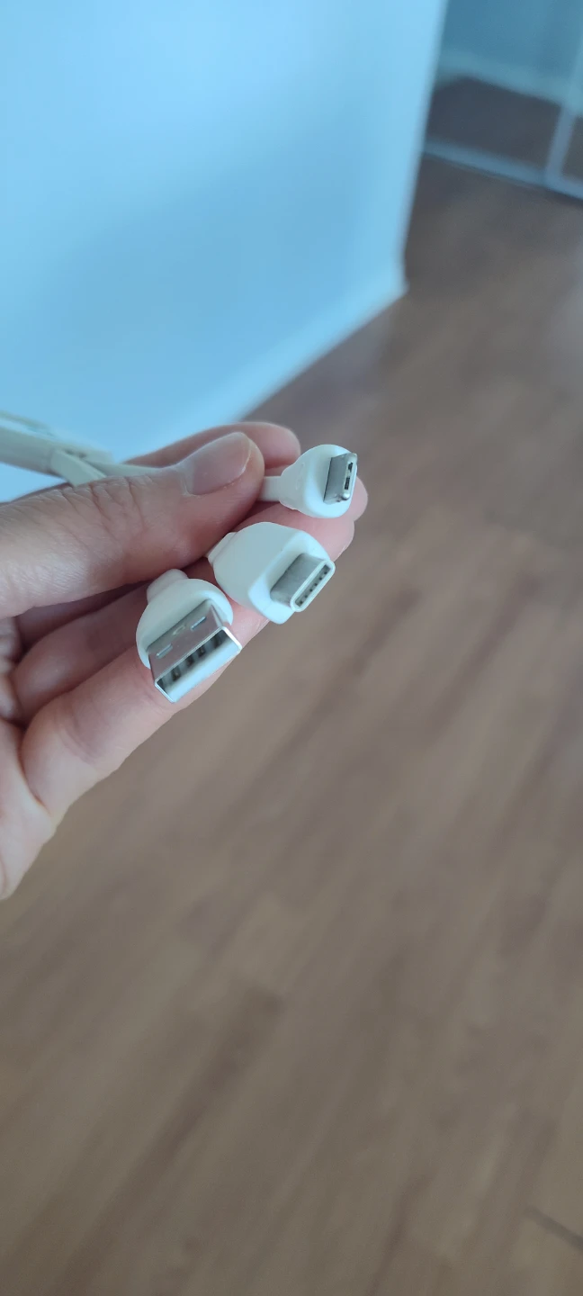 3-in-1 USB Charging Cable - photo 2