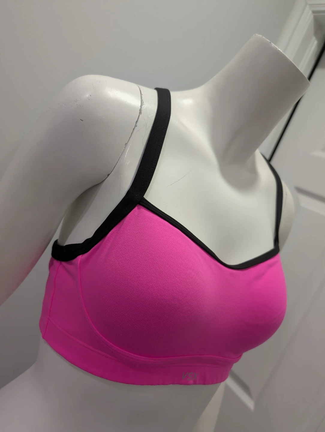 EUC - Women's Victoria's Secret VSX Pink Sports Bra 34C - photo 2