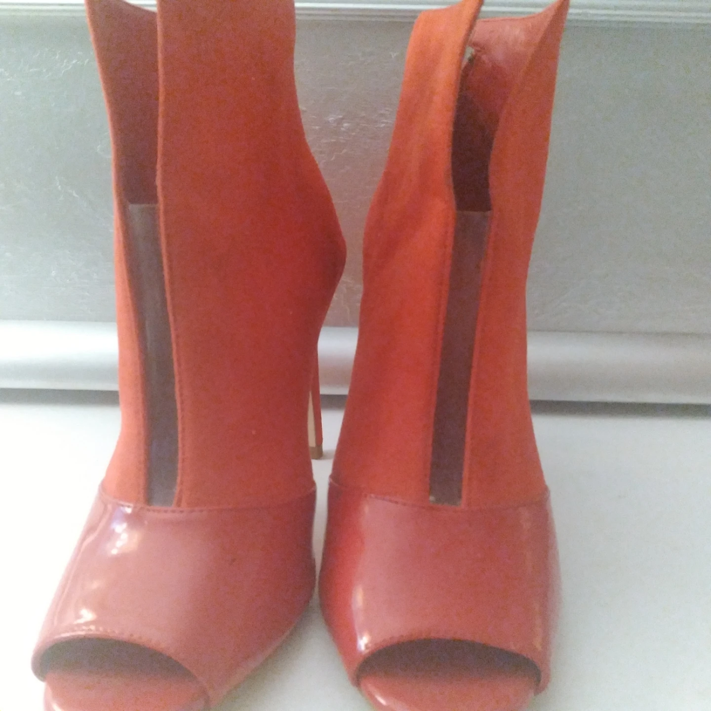 Guess Red Suede Peep-Toe Heels - photo 2