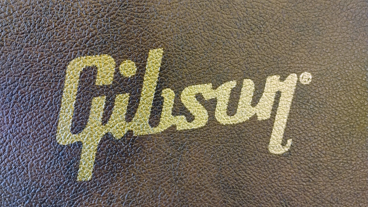 Gibson Acoustic Guitar Case