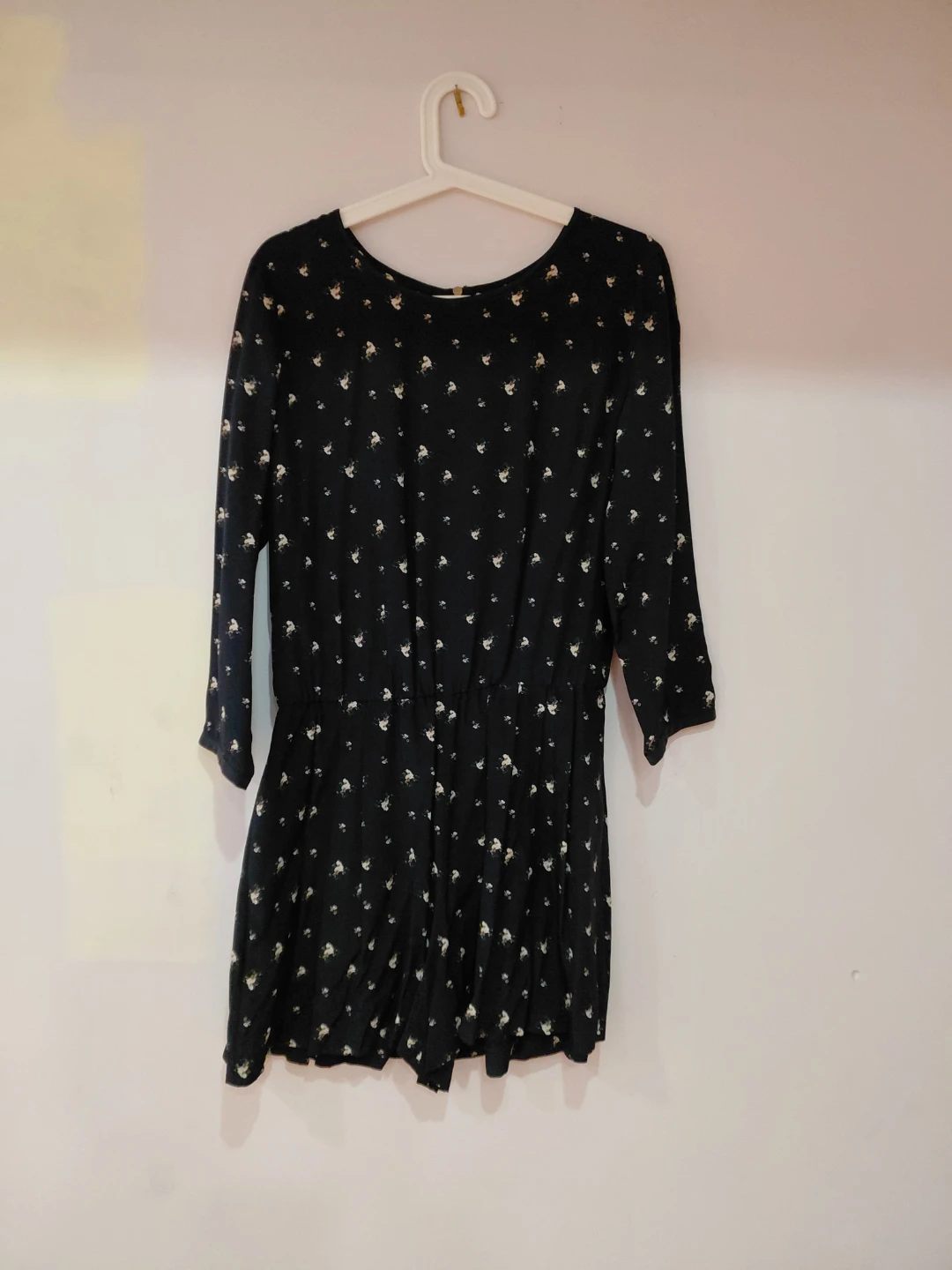 Club Monaco Black Floral Dress Size 4
