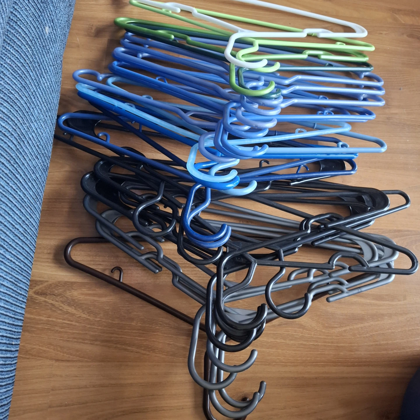 30  Assorted Plastic Clothes Hangers
