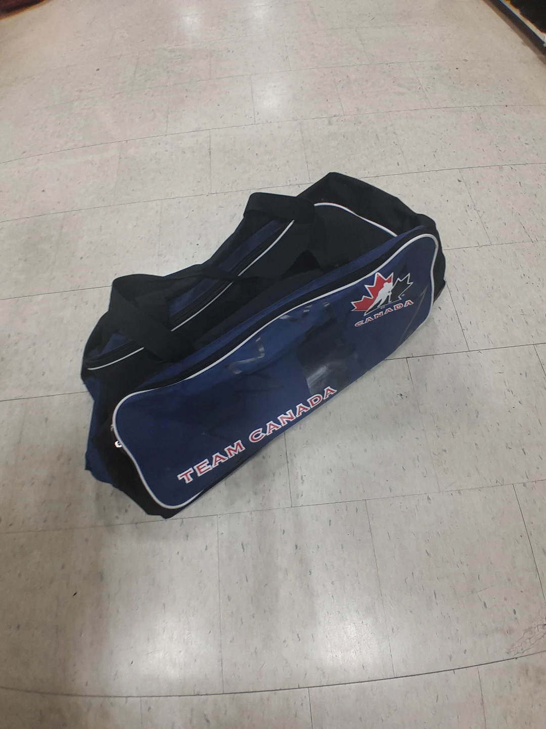 Team Canada Rolling Duffle Bag XXL