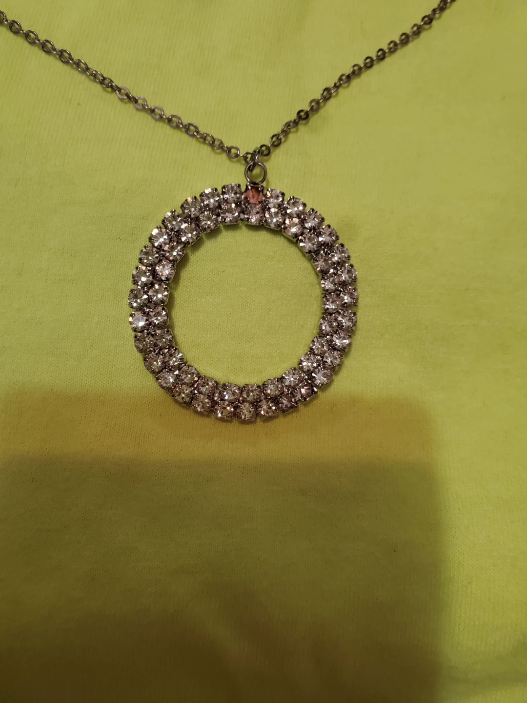 Sparkly Circle Pendant Necklace - photo 2