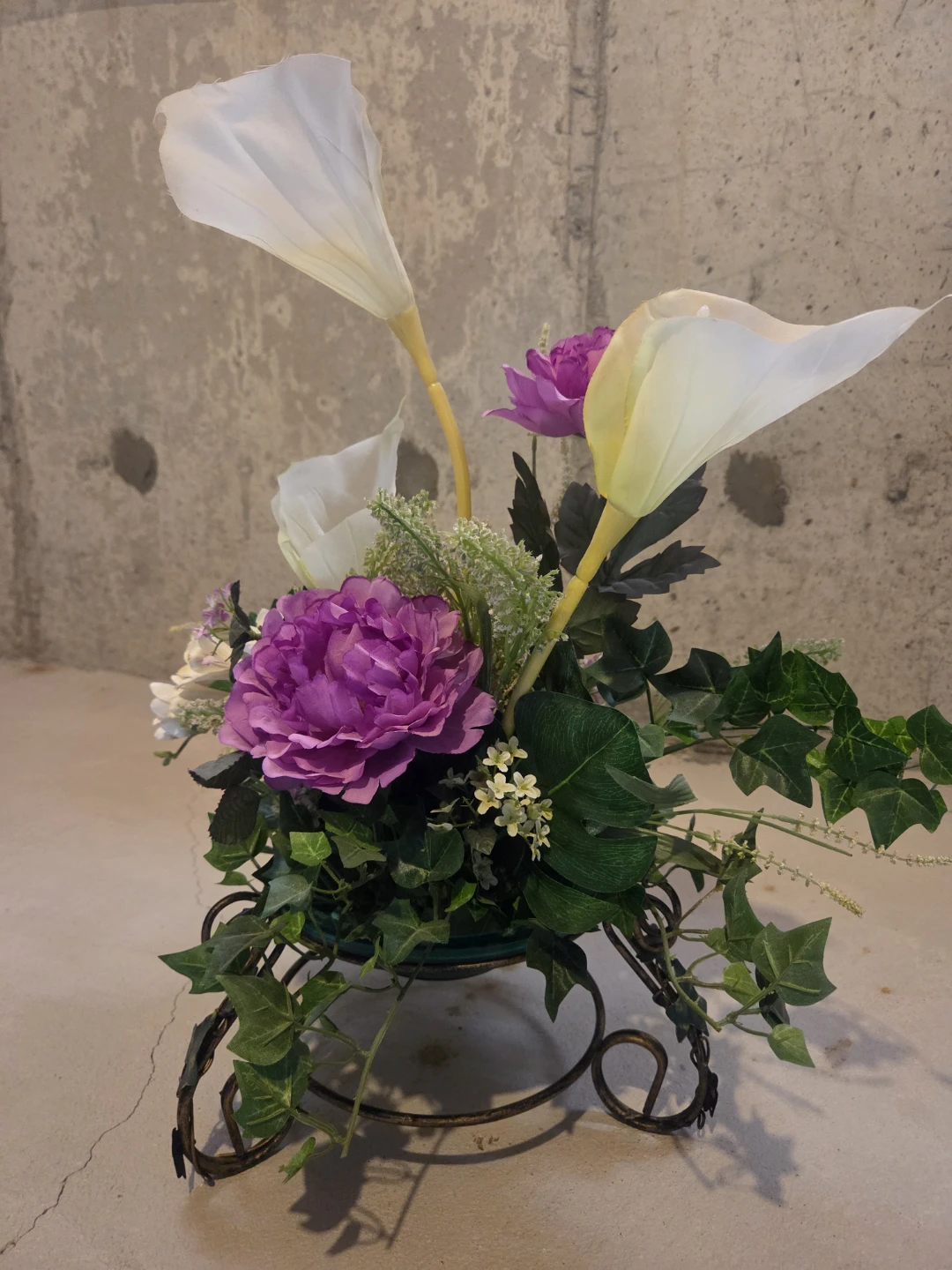 Artificial Flower Arrangement - photo 2