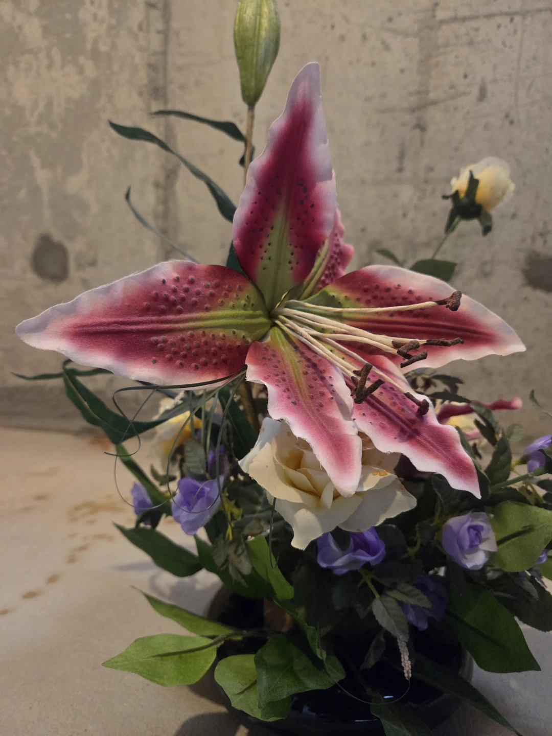Artificial Flower Arrangement - photo 4