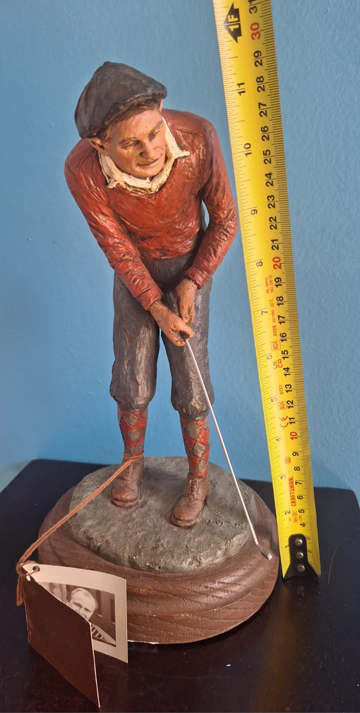 "Knickers"  Golfer Sculpture by Michael Garman - photo 2