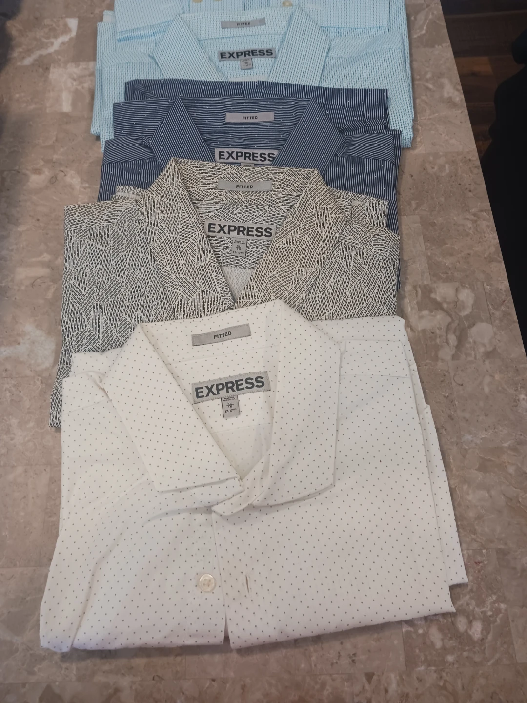 4 EXPRESS Men's Fitted Dress Shirts