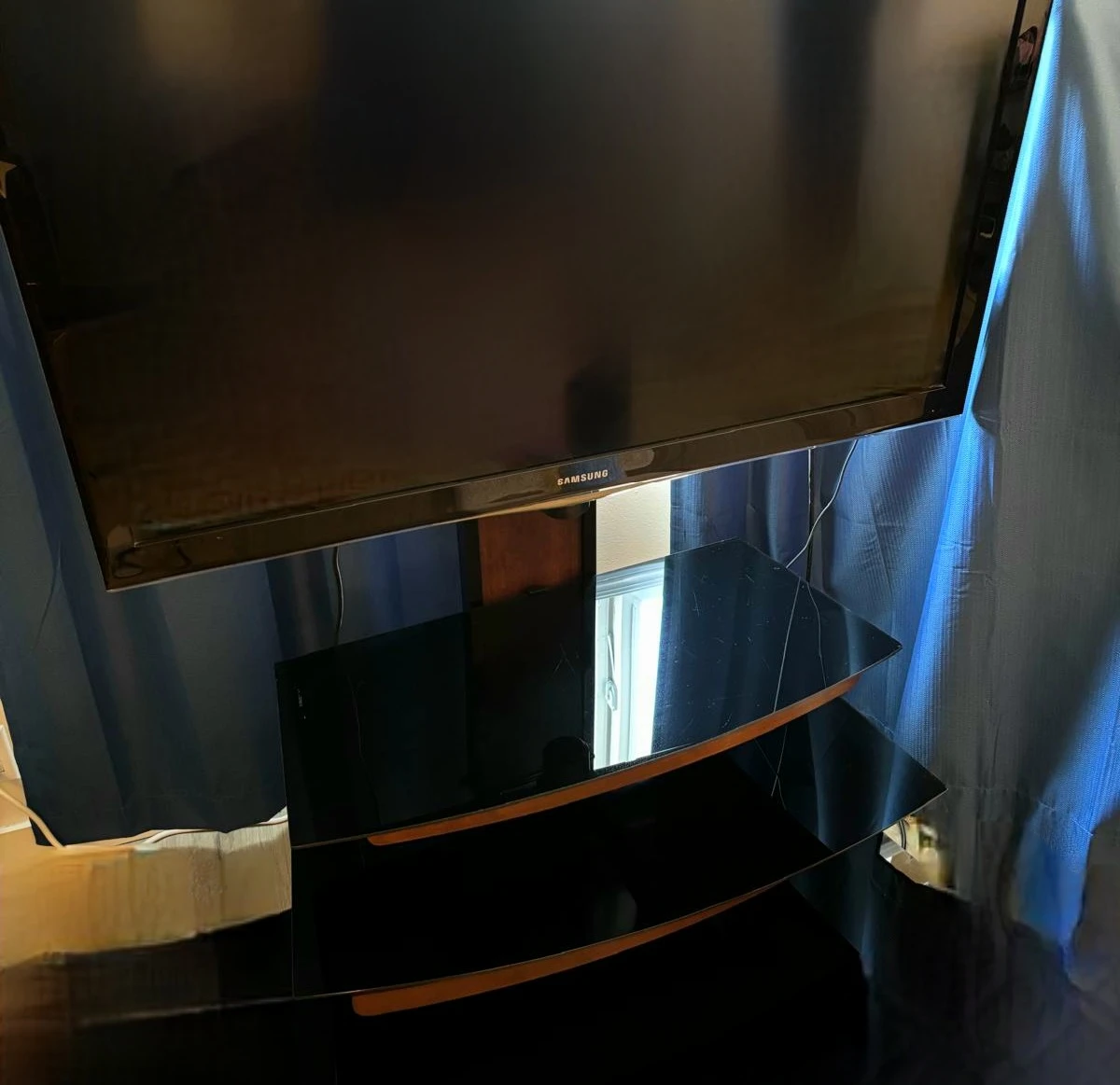 TV Stand with 3 Black Glass Shelves - photo 3