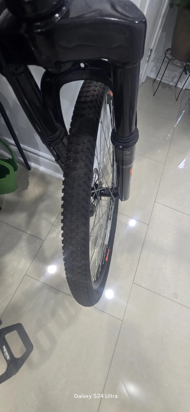 Mongoose R450 Mountain Bike - photo 2