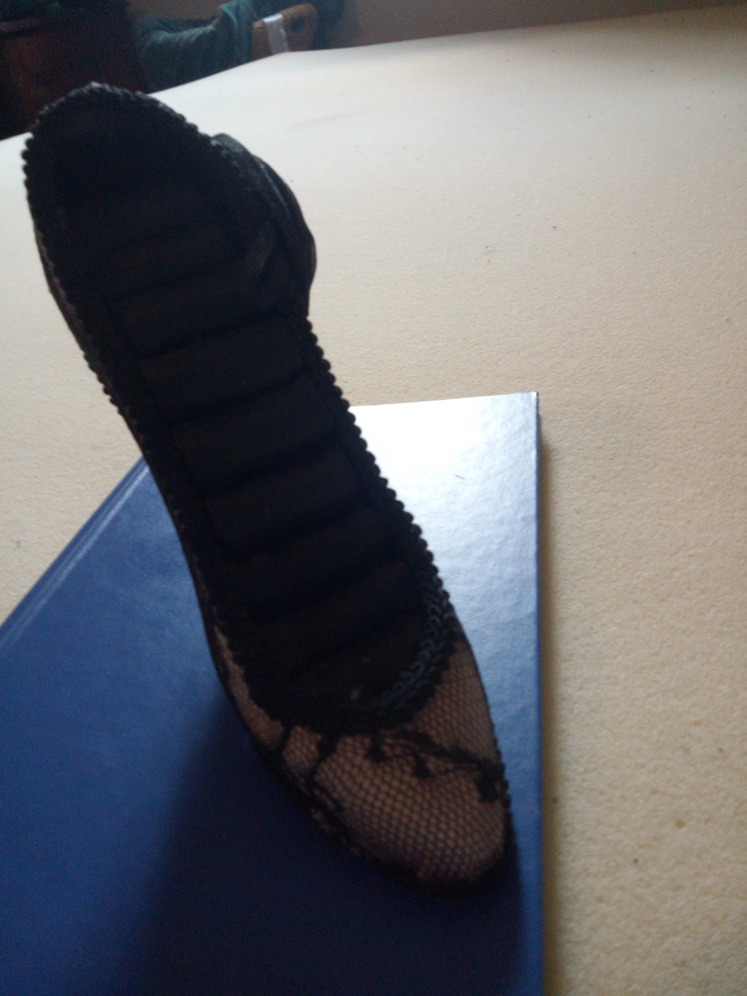 Black Lace High Heel Shoe - photo 2