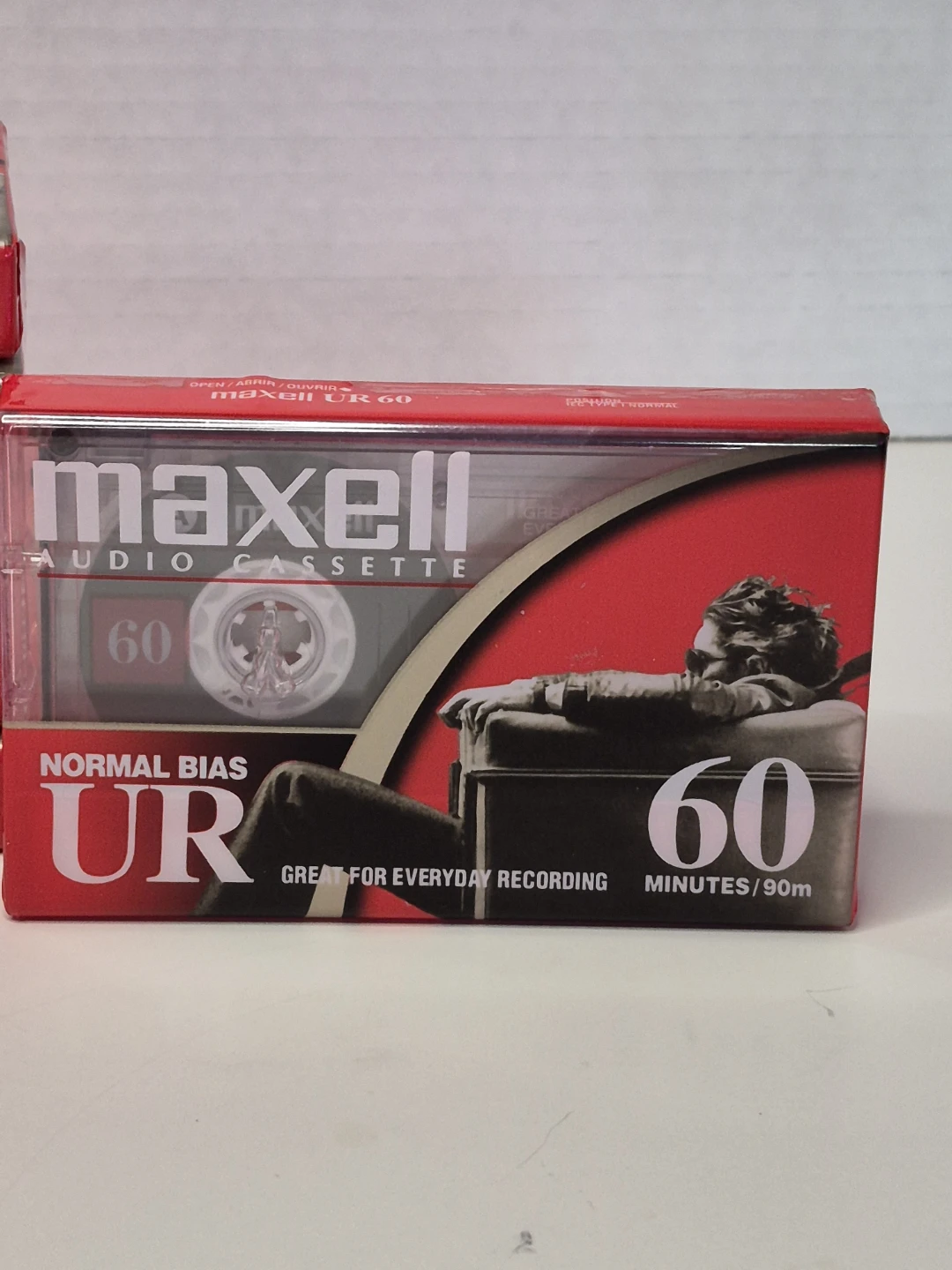 6x Sealed Maxell UR 60 Cassette tapes - photo 2