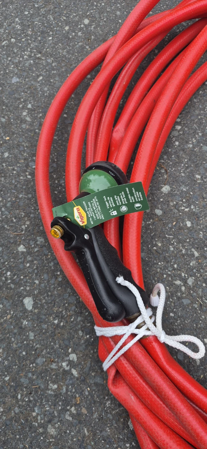 Garden Hose with New Spray Nozzle 50ft with 3/4" Brass Fittings - photo 3