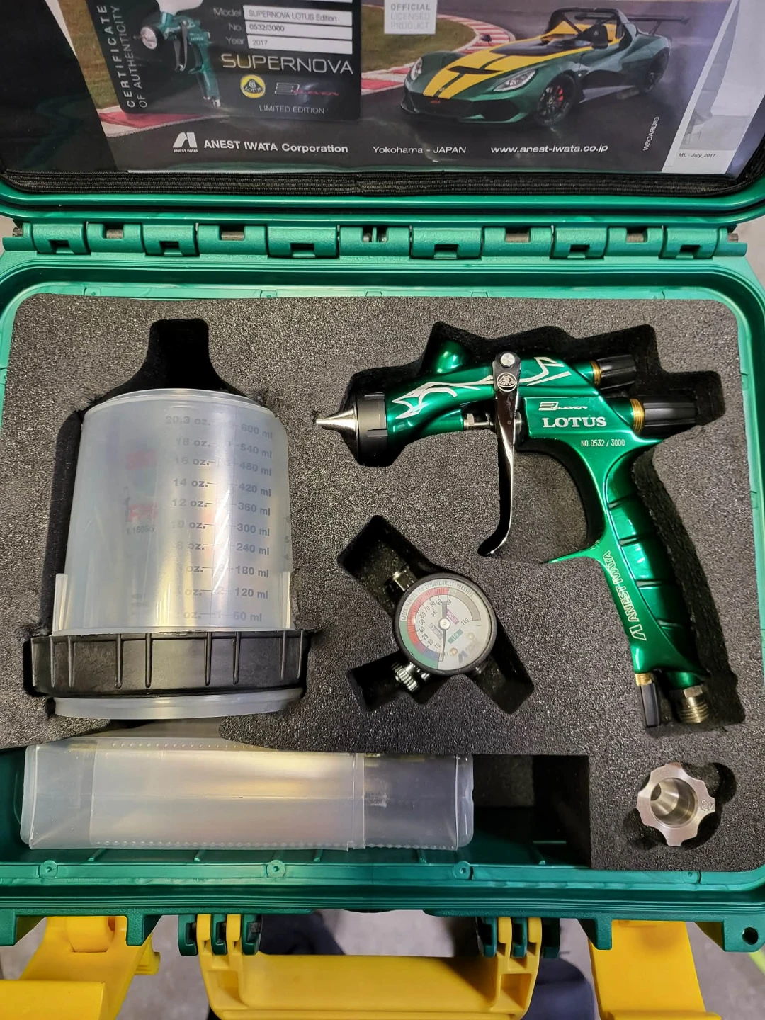 Anest Iwata Lotus Supernova Spray Gun - photo 4