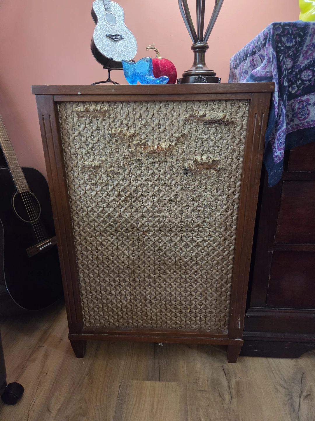 Vintage Wooden Speaker Cabinet - photo 2