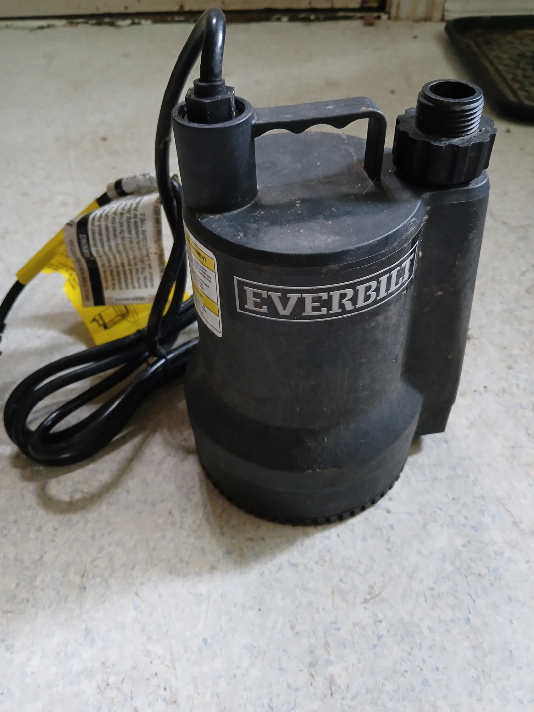 Everbilt 1/6 HP Plastic Utility Pump - photo 3