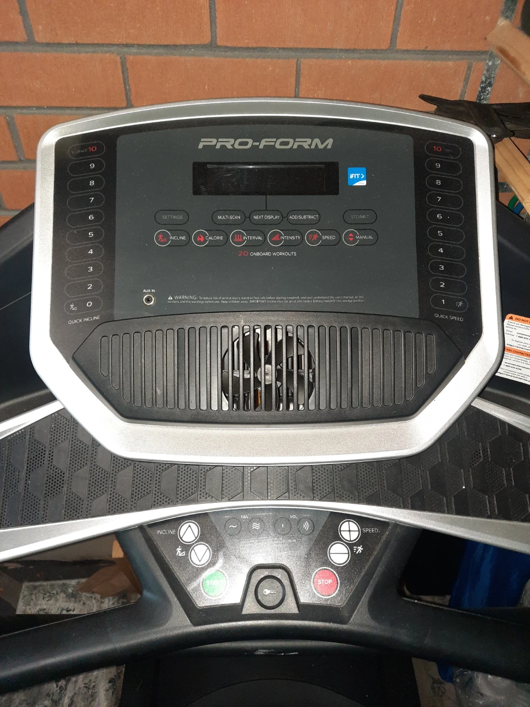 ProForm Sport 3.0 Treadmill - photo 2