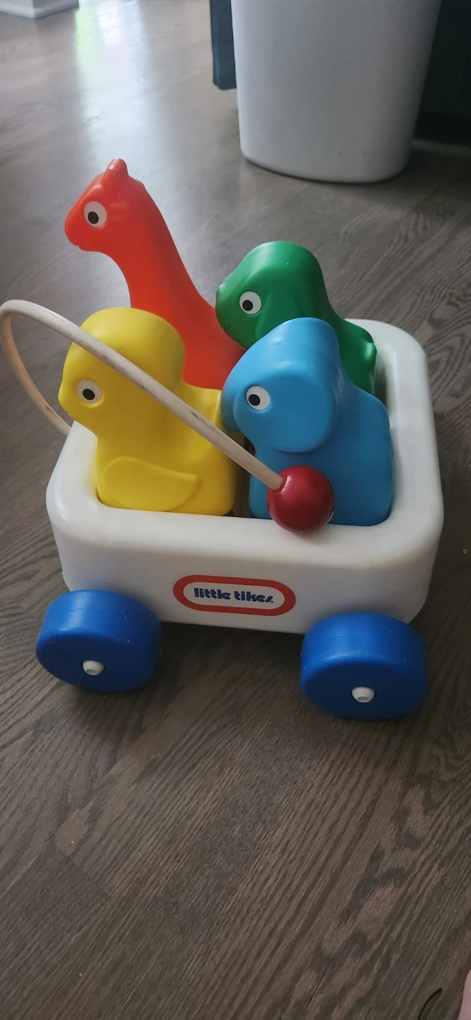 Vintage Little Tikes Rolling Safari Pull along Wagon Toy