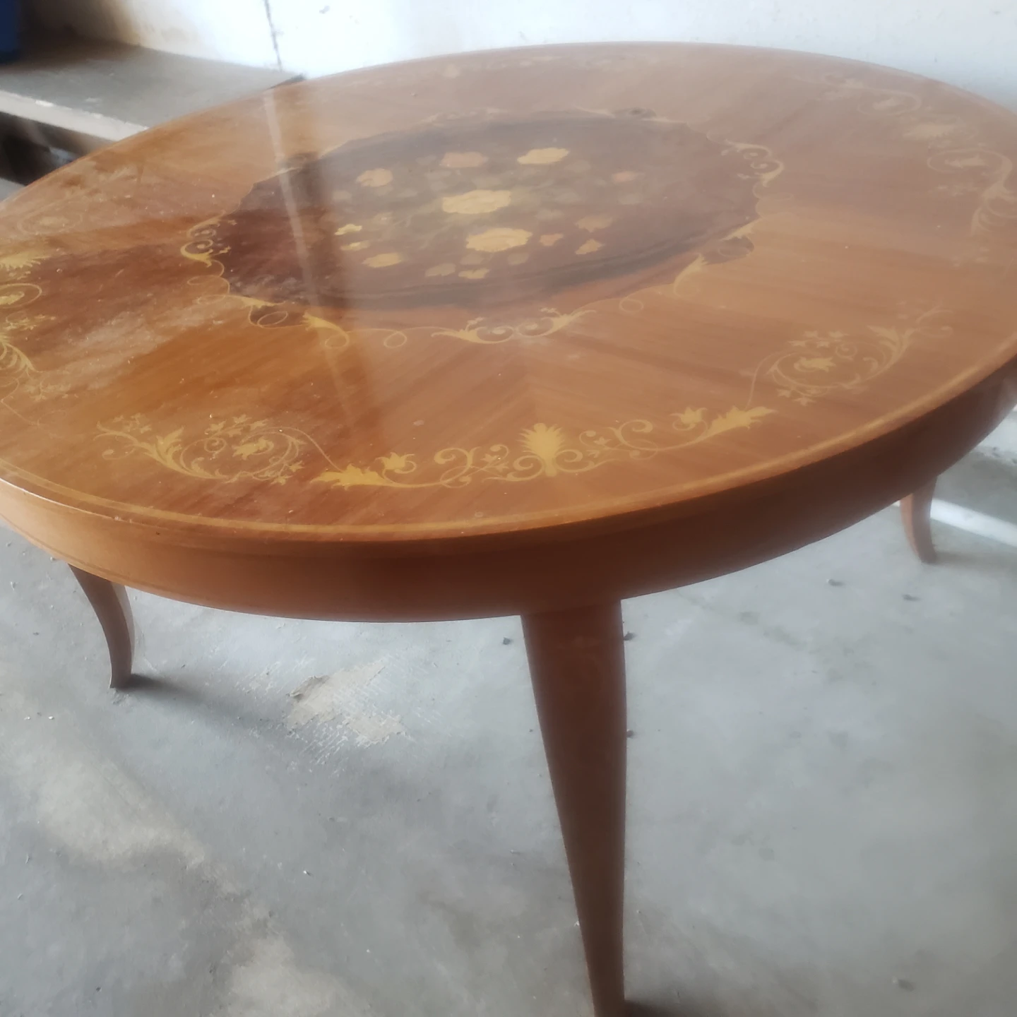 Vintage Inlaid Wood Round Side Table - photo 3