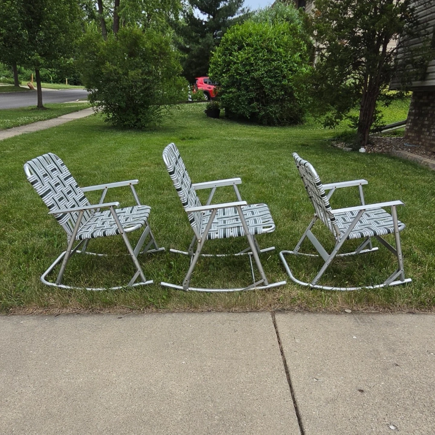 Set of 3 Vintage Aluminum Webbed Folding Rocking Chairs - photo 2