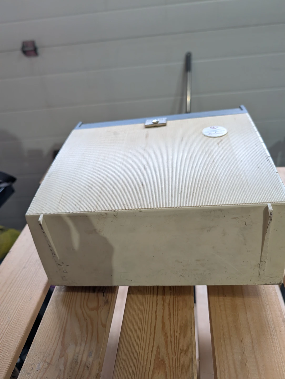 Antique slide projector - photo 3