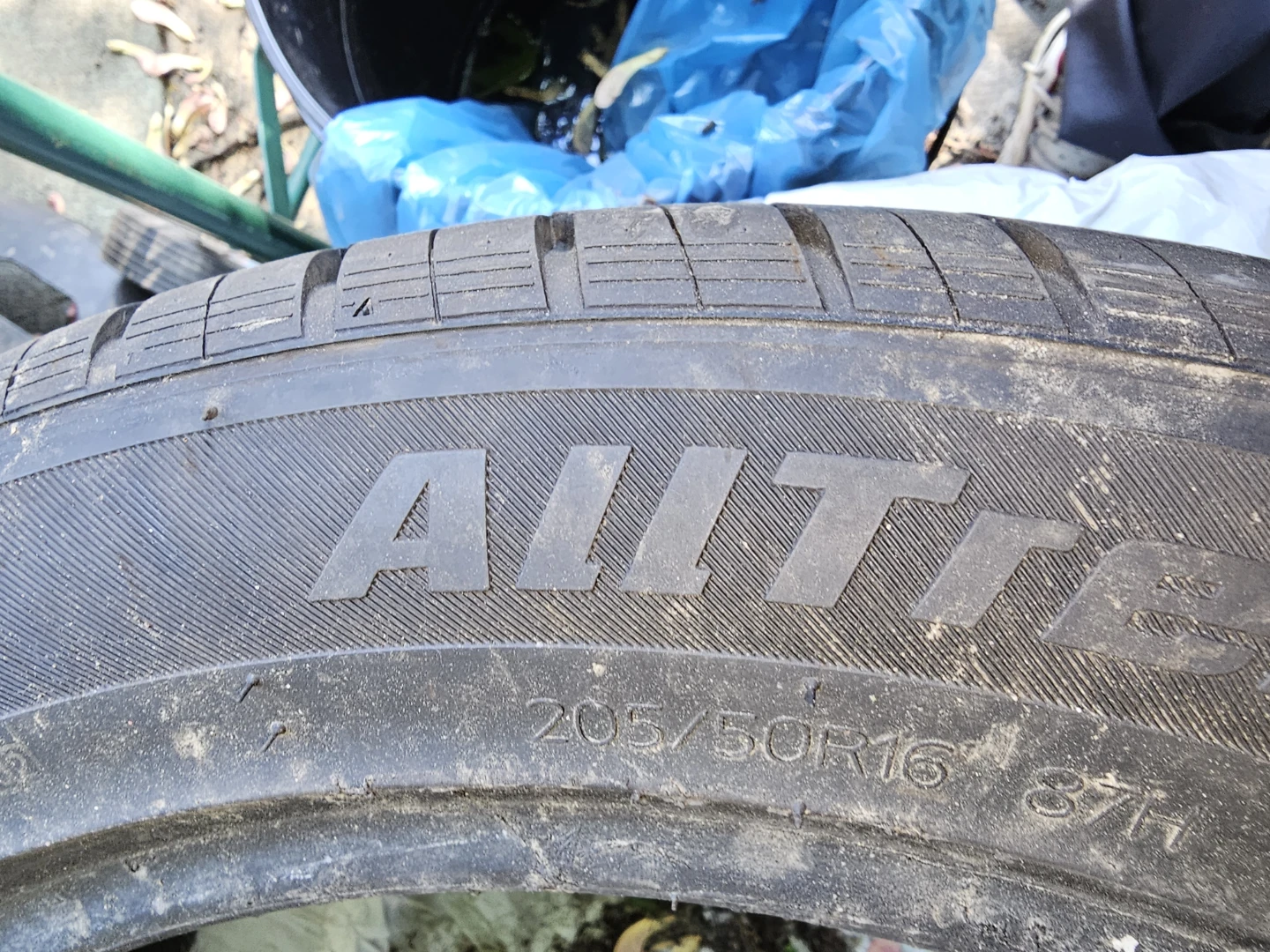 DoB 2024 All trek 2 tires @ 205/50R16 - photo 4