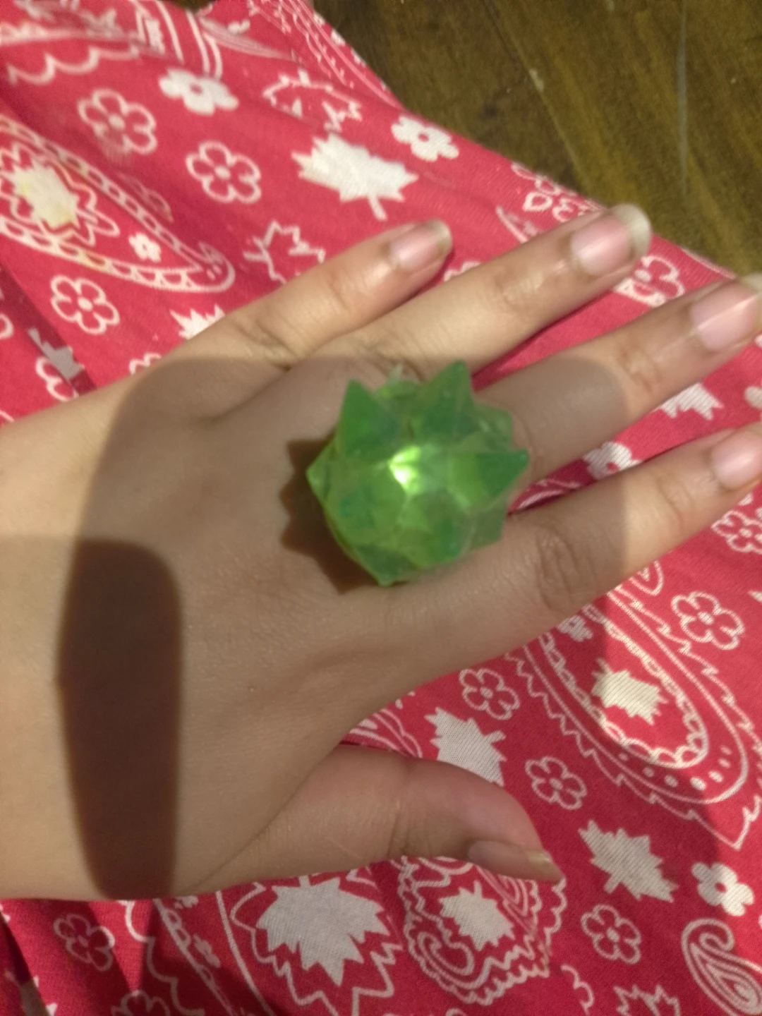 Green Gemstone Rubber Finger-ring ⚽