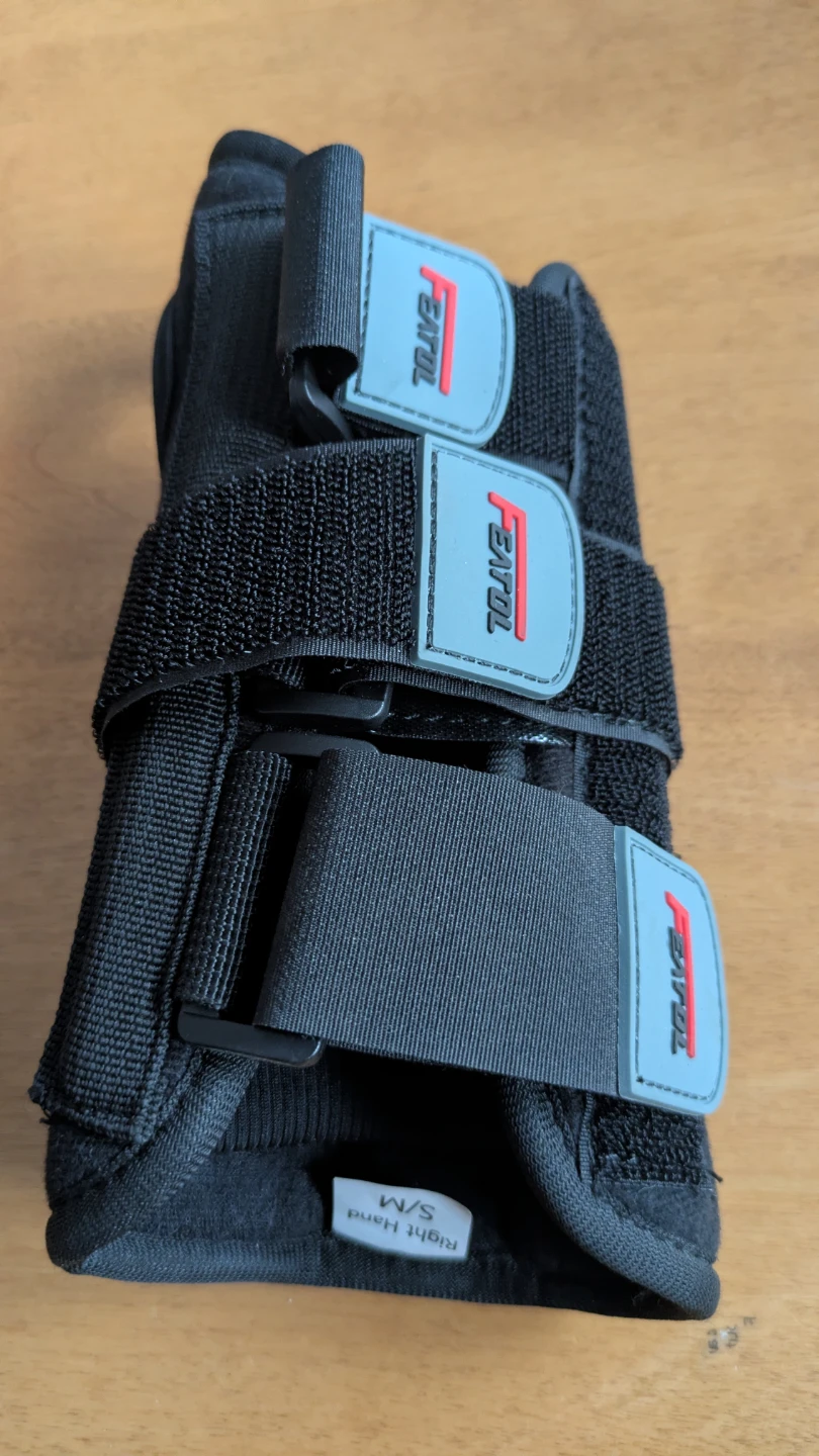 FEATOL Wrist Brace (right hand)