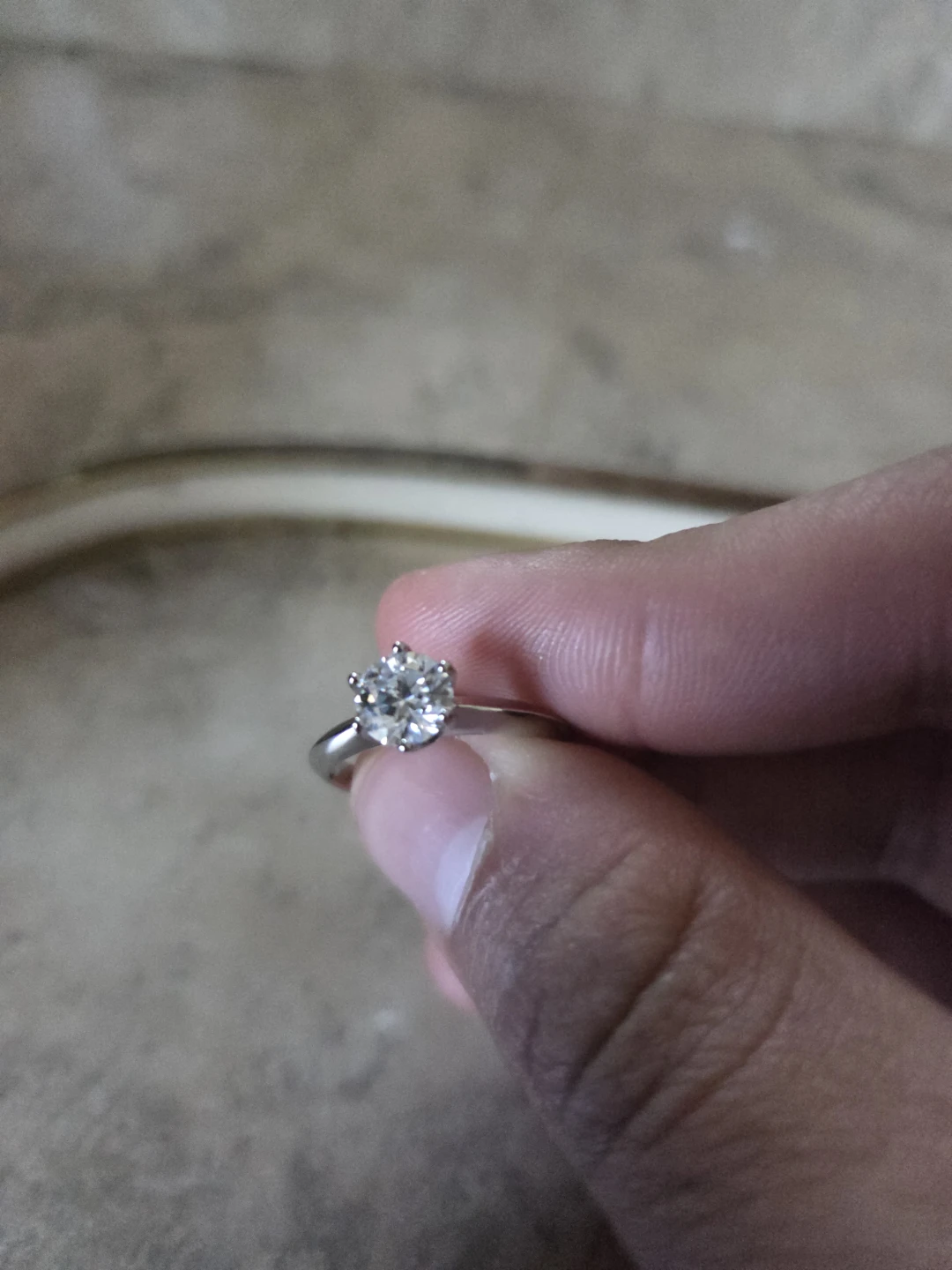 VVS1 Engagement Ring with Box - photo 4