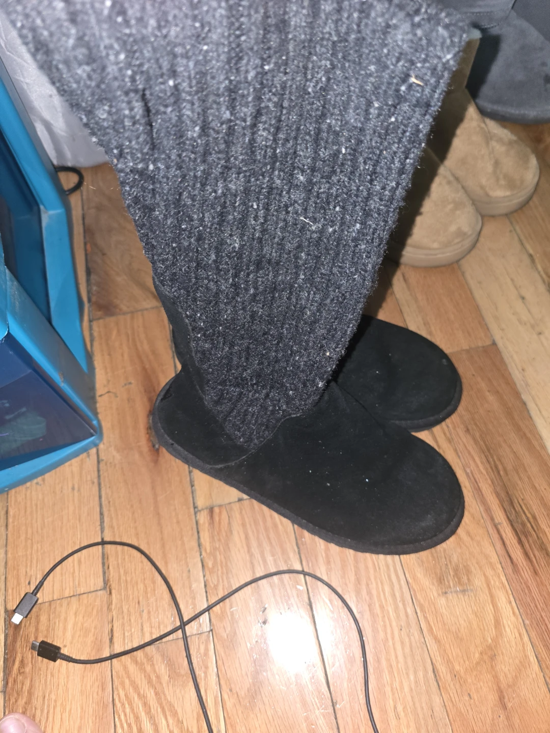 UGG Australia Women's Boots - photo 2