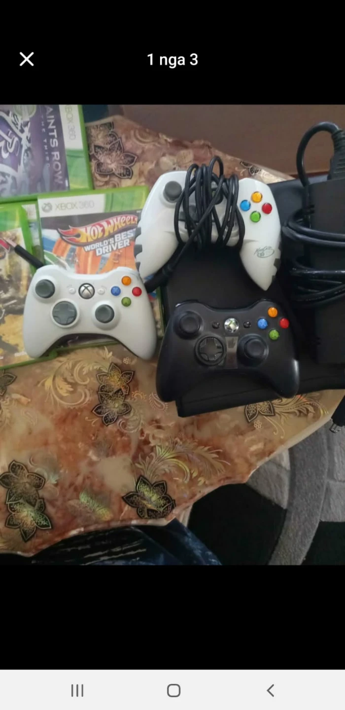 Xbox 360 Console with 11 Games and 3 Controllers - photo 2