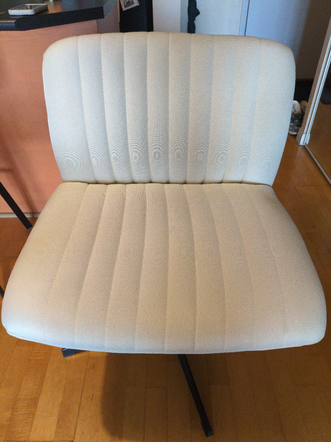 White Swivel Office Chair