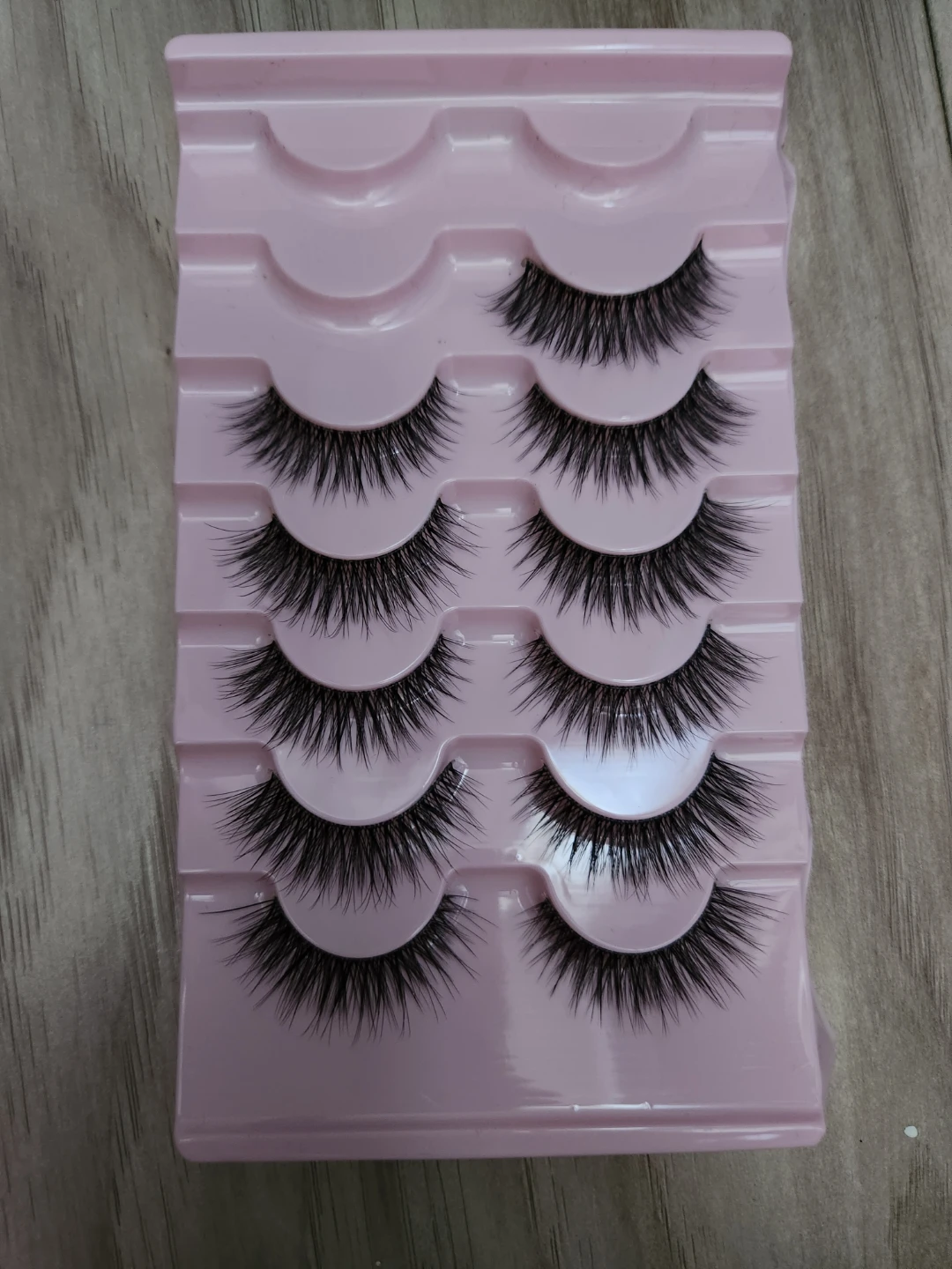 Wispy False Eyelashes Pack ⚽