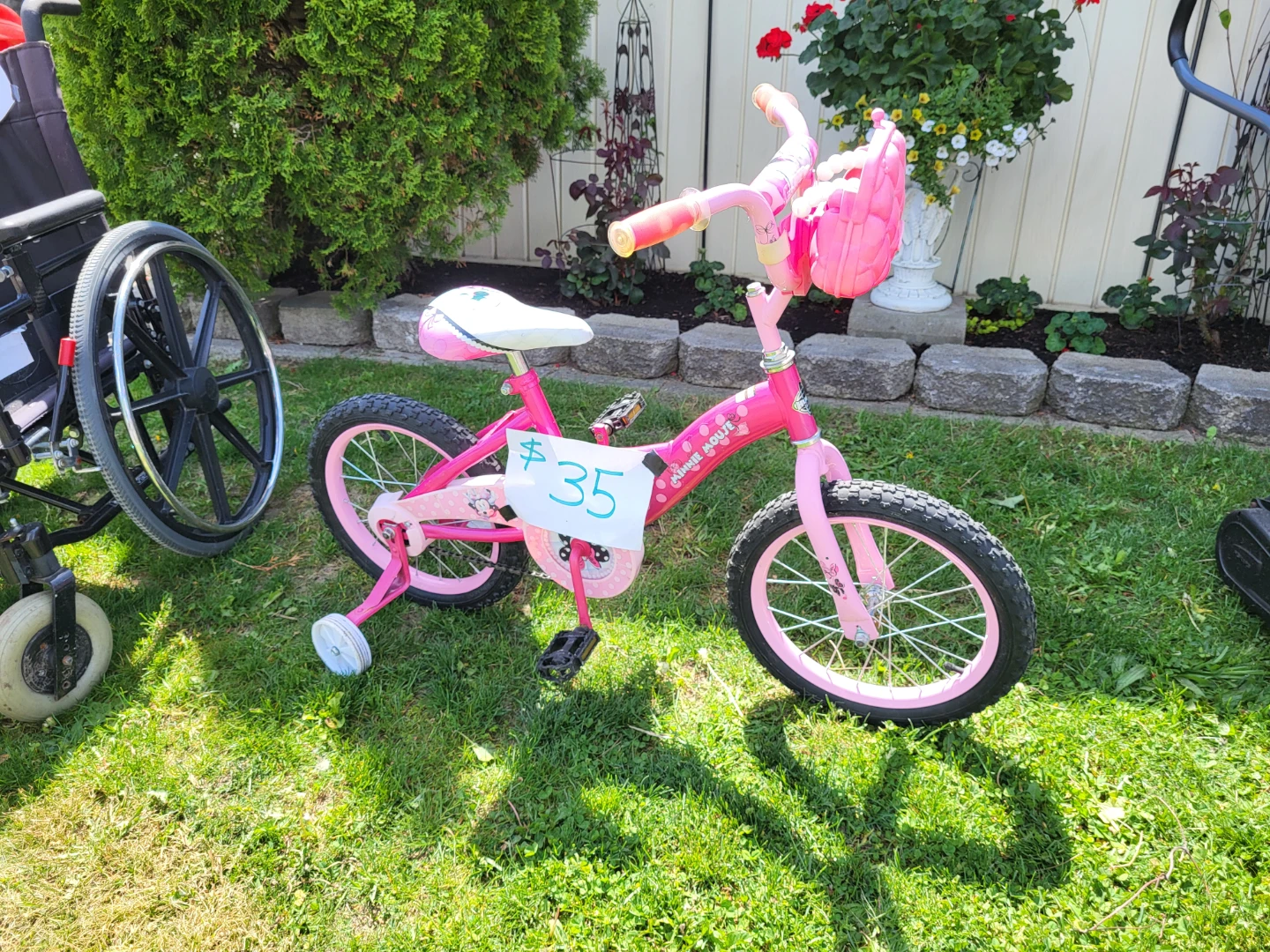 Pink Minnie Mouse Kids Bike