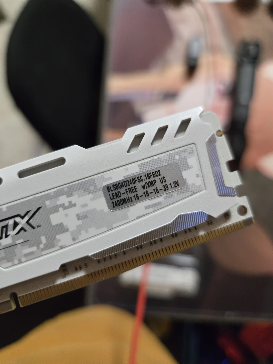 Crucial Ballistix 16GB (2x8GB) DDR4 2400MHz RAM - photo 2