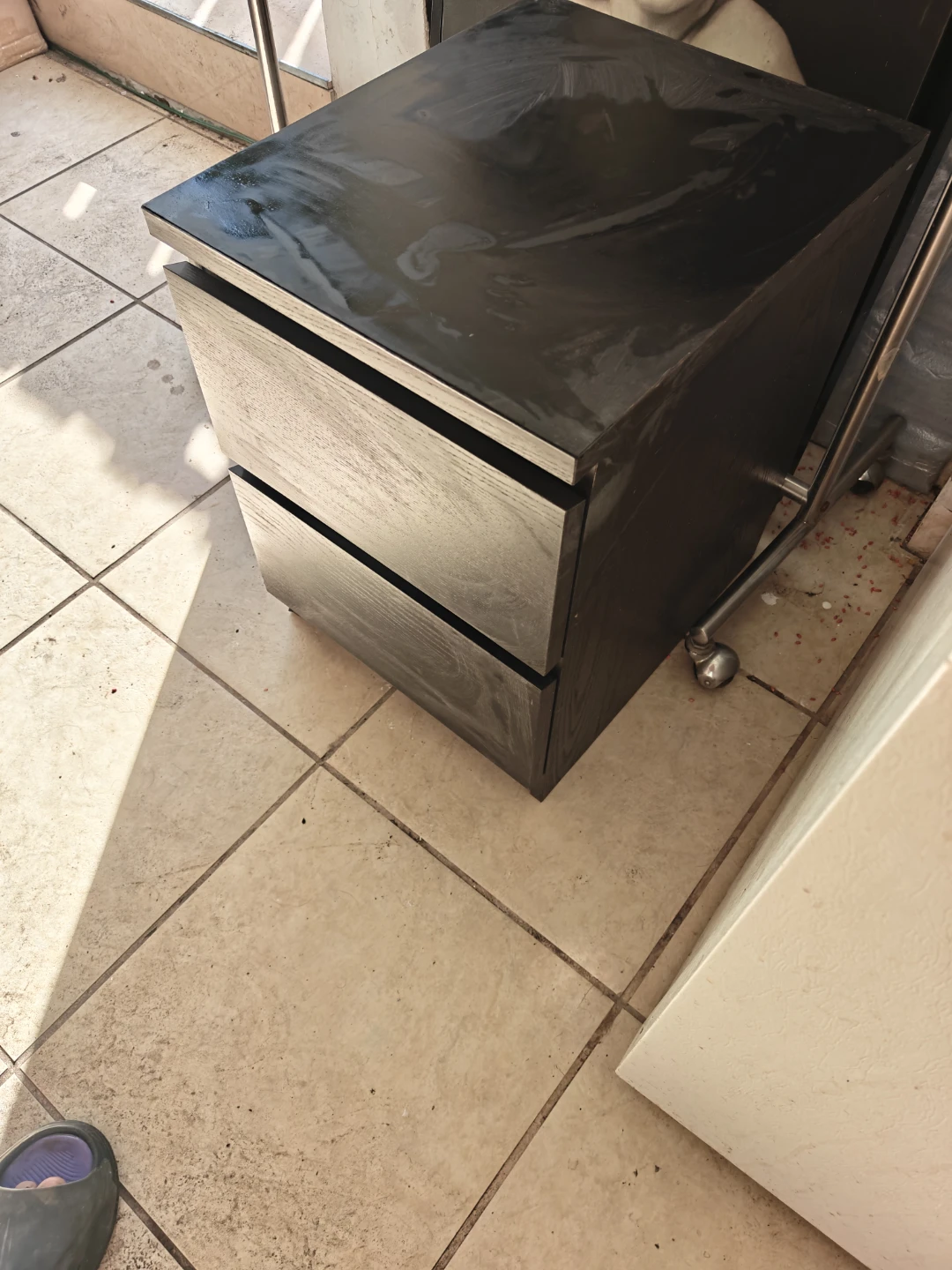 2-Drawer Filing Cabinet - photo 4