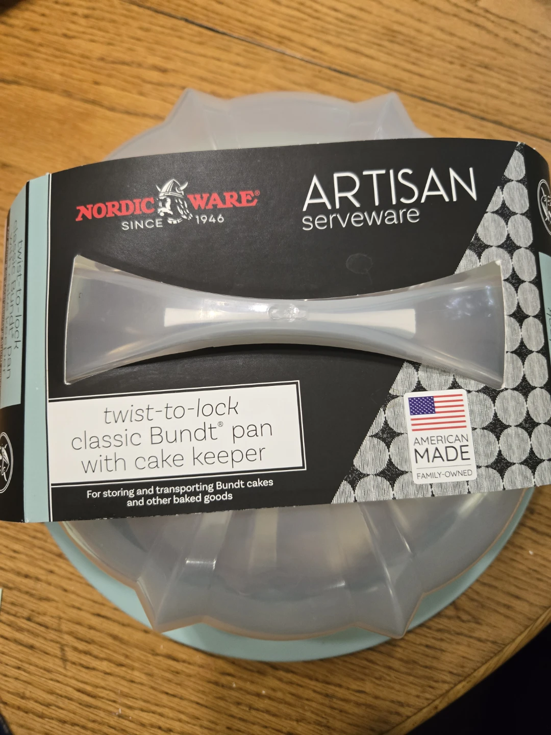 Nordic Ware Bundt Pan and cake carrier. - photo 2
