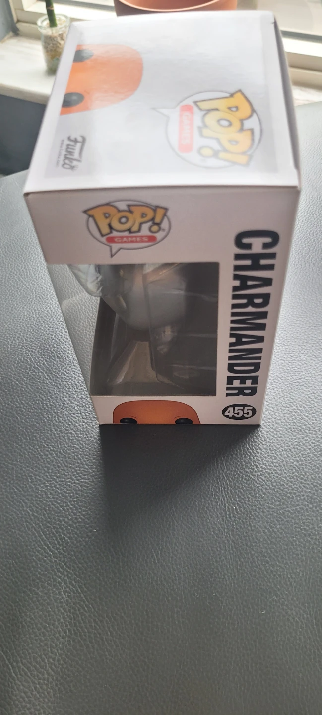 Funko Pop! Pokémon Charmander #455 Vinyl Figure - photo 3