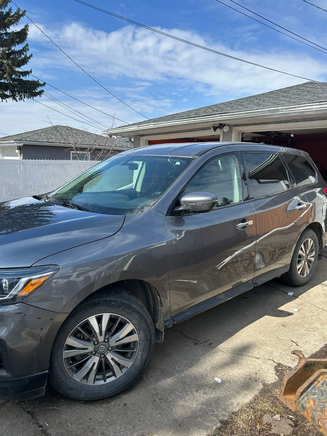 Nissan Pathfinder SUV 2019 - photo 2