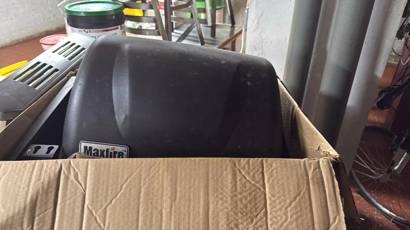 Maxfire Propane Grill - photo 3