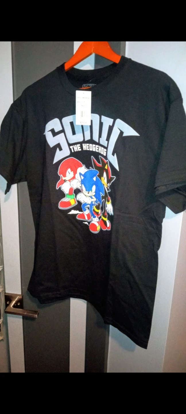 Sonic the Hedgehog T-Shirt⚽