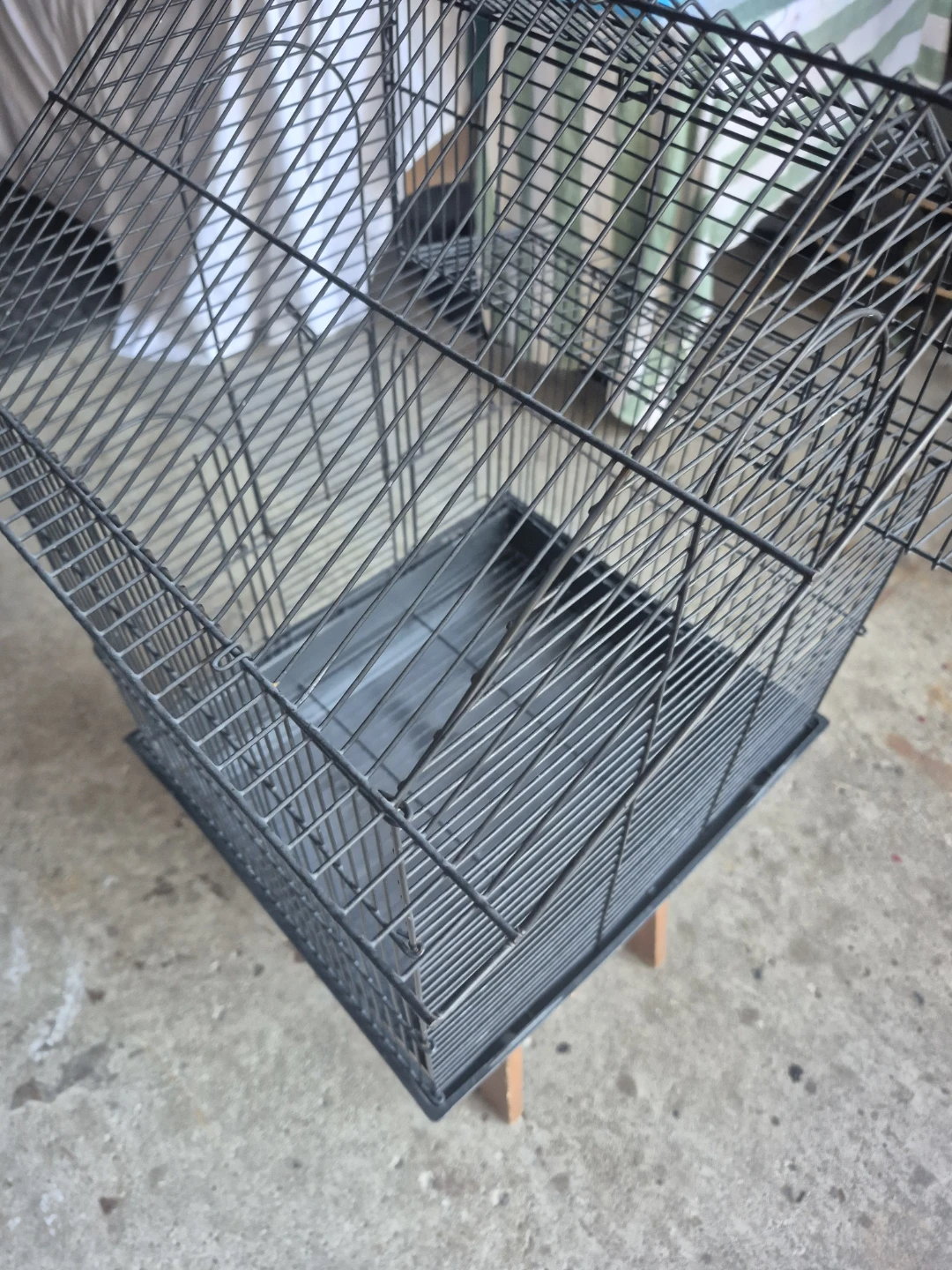 Great and Unique Bird Cage - photo 2