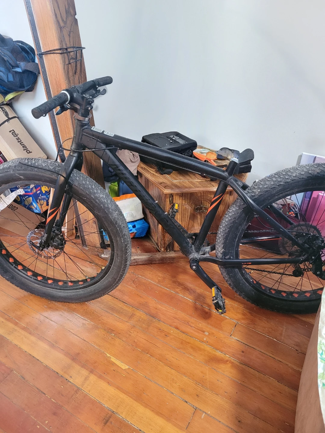 Northrovk Black Fat Tire Mountain Bike