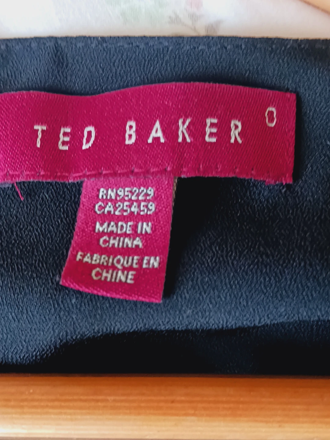TED BAKER LONDON Black Bow Detail Romper.  Size 0. - photo 5