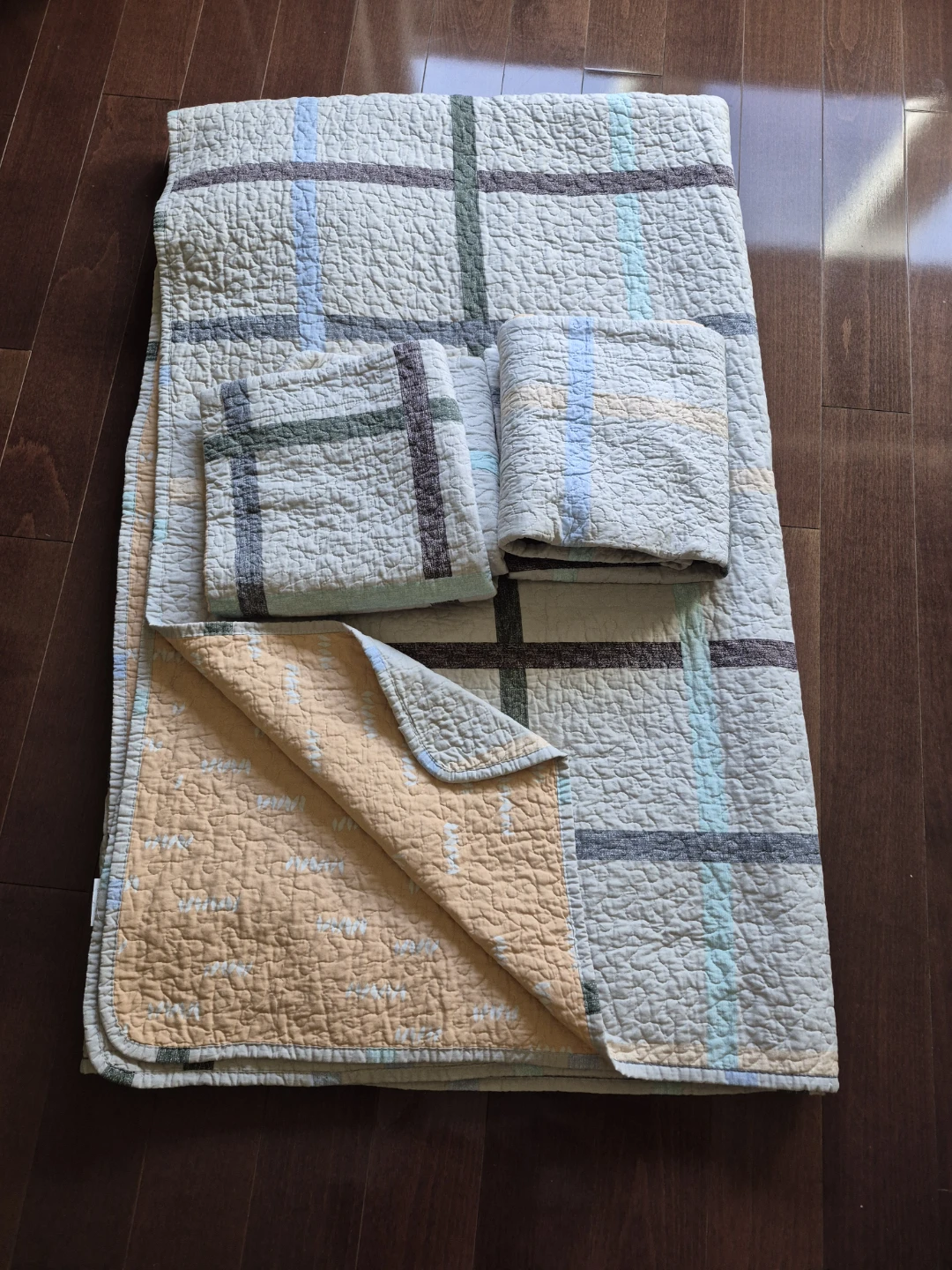 100% Cotton Quilt Set