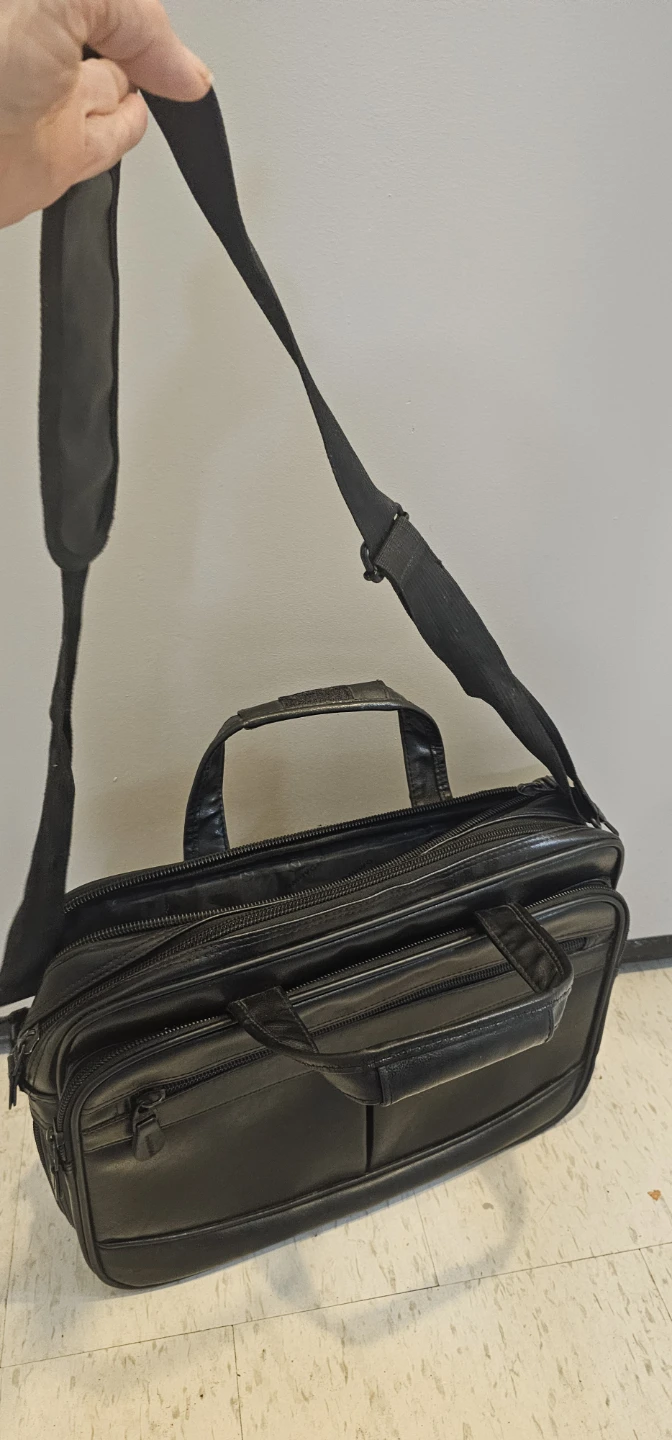 Black Leather Briefcase with Shoulder Strap - photo 2